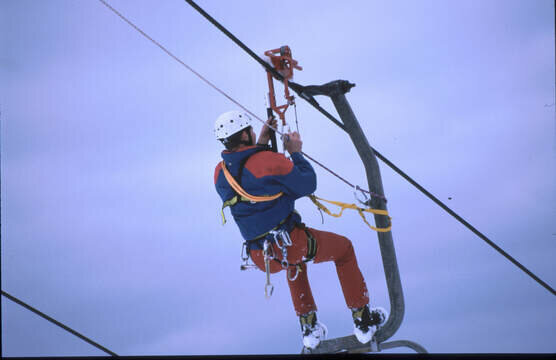 Chairlift Rescue-Meran